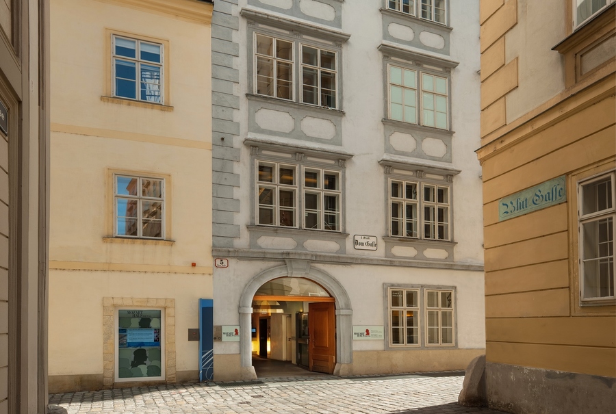 Mozarthaus Vienna, Außenansicht
