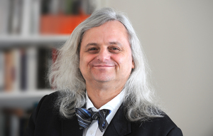 Prof. Dr. Rainer Vollkommer